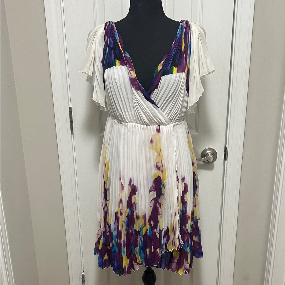 Diane Von Furstenberg | Elegant Multicolor Pleated Dress